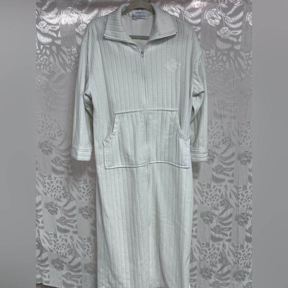 Women Bathrobe Size Small
